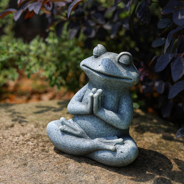 DOUCE & MIDA™ | STONE STATUETTES