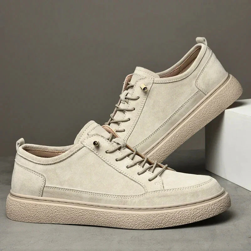 MIKE | SUEDE SNEAKERS