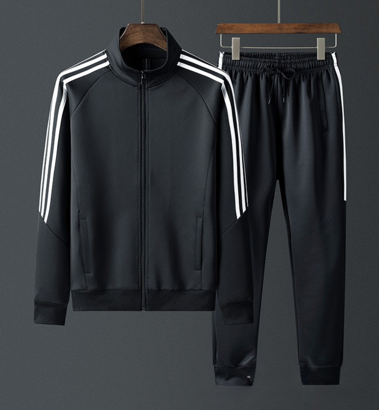 DOUCE & MIDA | MODERN MEN’S TRACKSUIT