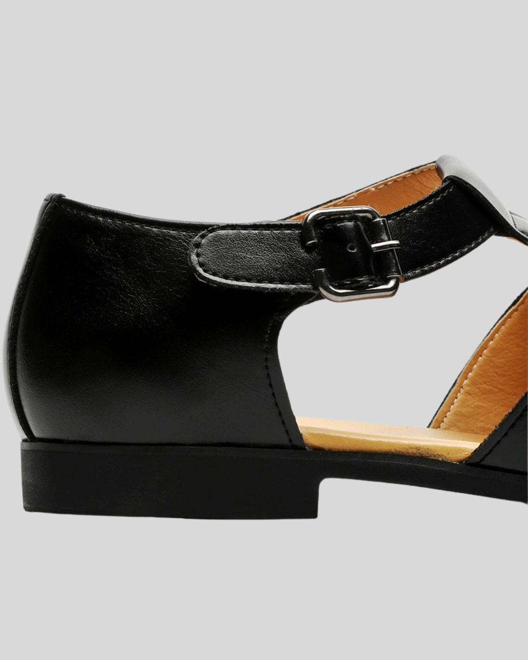 LAVIRO | PERFORATED LOAFER FOR MEN