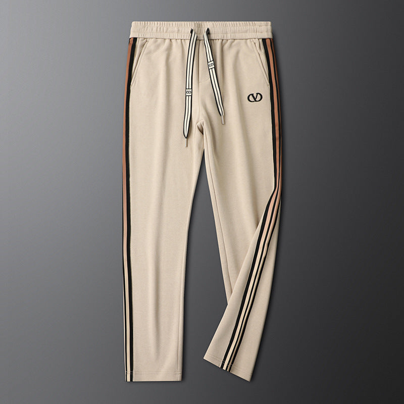 DOUCE & MIDA | MODERN MEN’S TRACKSUIT