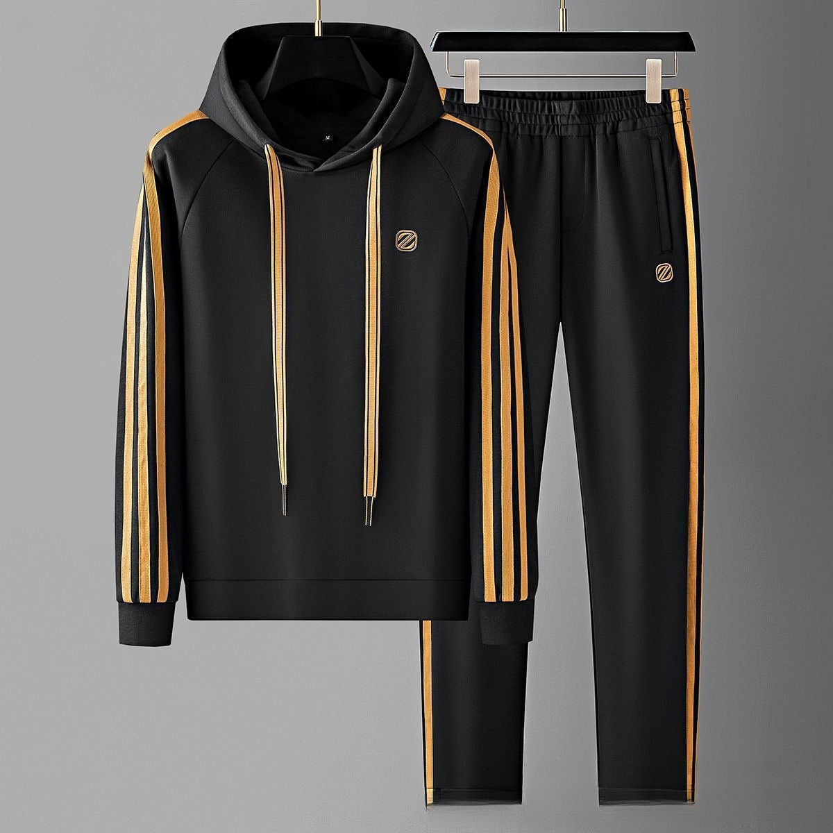 DOUCE & MIDA | MEN’S MODERN TRACKSUIT WITH HOOD
