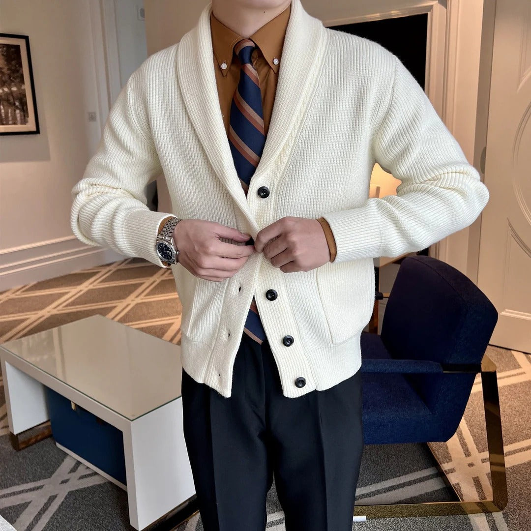 OLD MONEY – V-NECK BUTTON-UP CARDIGAN