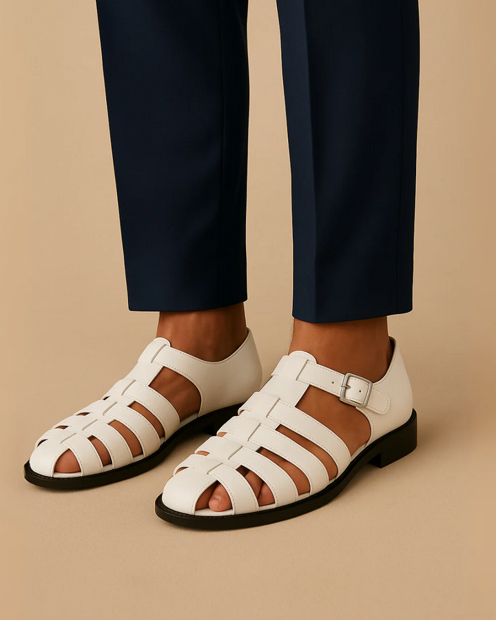 HENRY | CLOSED-TOE SANDAL WITH STRAP
