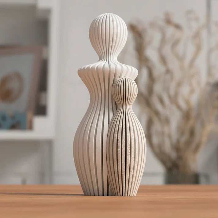 DOUCE & MIDA™ | COMPLETE FAMILY SCULPTURE